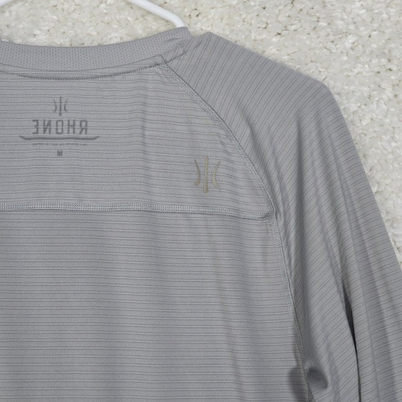 Rhone Shirt Mens Medium Gray Long Sleeve Pullover Athletic Activewear READ - Picture 8 of 12